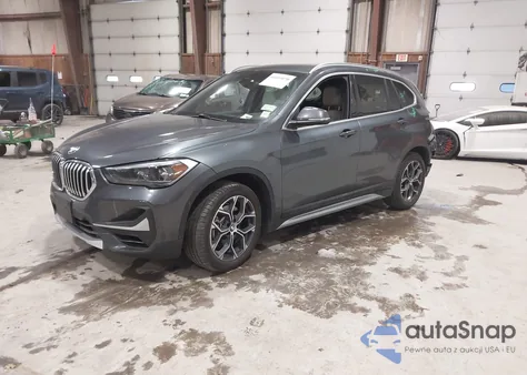 2022 BMW X1 xDrive28I z USA, uszkodzony, nr VIN WBXJG9C07N5U58616